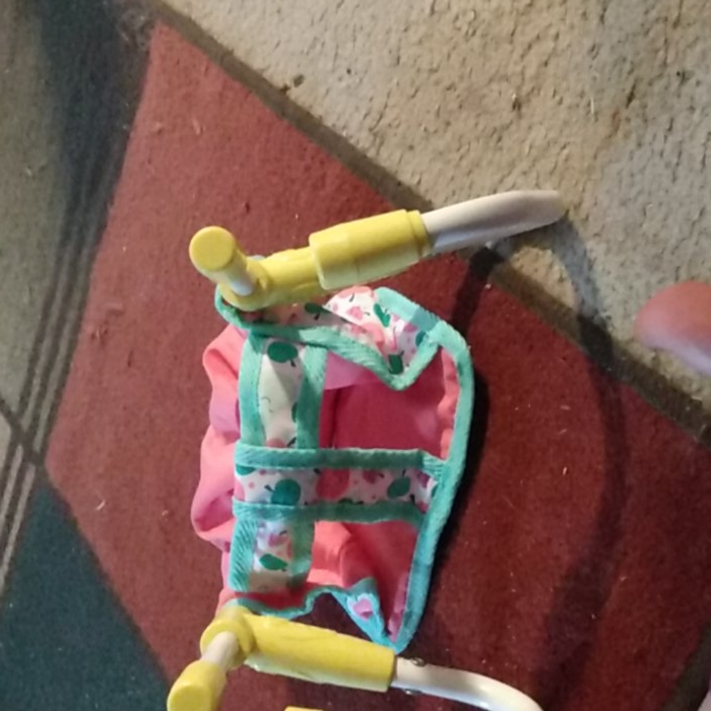 Baby doll high chair